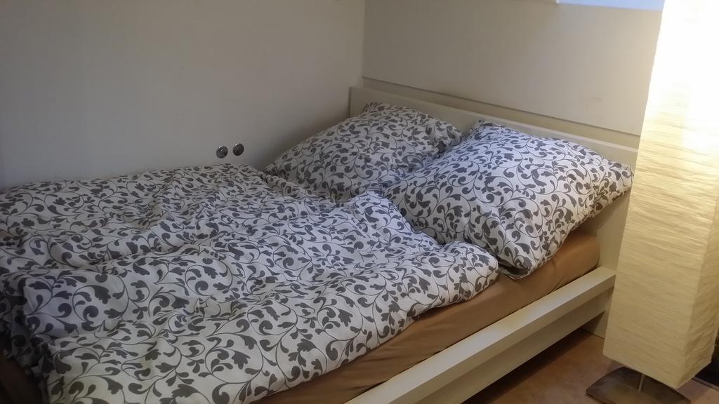 Vila Wiflinger Graben Einfamilienhaus Wörth Exteriér fotografie