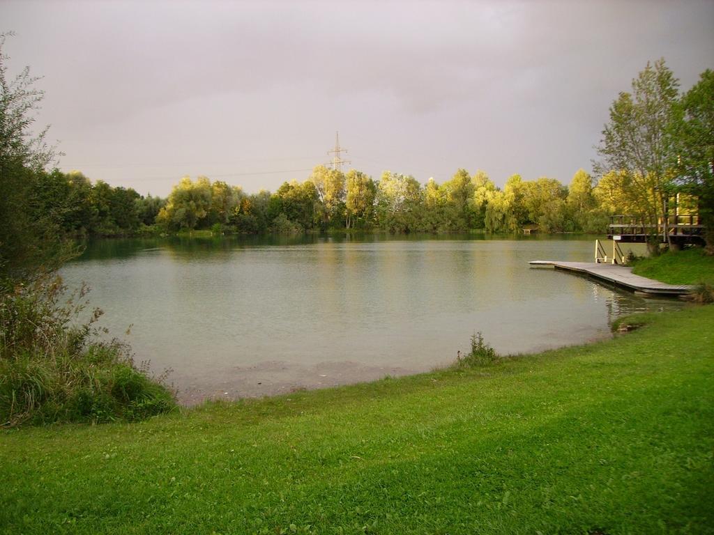 Vila Wiflinger Graben Einfamilienhaus Wörth Exteriér fotografie